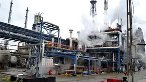 Rafinăria Petromidia a intrat în revizie