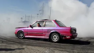 GALERIE FOTO “Cea mai bună şoferiţă”, aleasă la Raliul Frumuseţii 