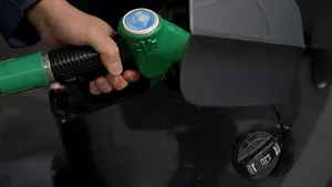 Analiză. Cum se va modifica cererea pentru benzină şi motorină în următorii ani