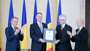 UPDATE Emmanuel von und zu Liechtensein este prinţul acuzat că l-a împuşcat pe ursul Arthur şi nu fiul preşedintelui unei societăţi care îl decorează pe K. Iohannis 