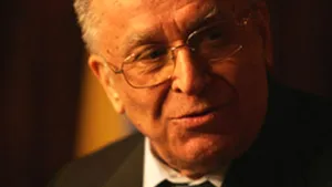 Iliescu către Dâncu: Munca politică nu e să stai să sugi din deget şi să emiţi fraze teoretice