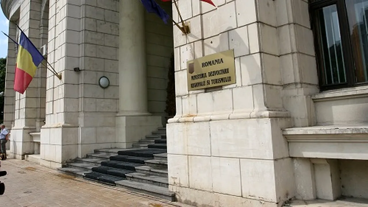 Cât mai e mita la Ministerul Dezvoltării. Un consilier a fost reţinut