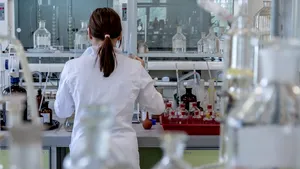 Firma germană de biotehnologie BioNTech a achiziționat compania națională CureVac pentru 1.25 de miliarde de dolari