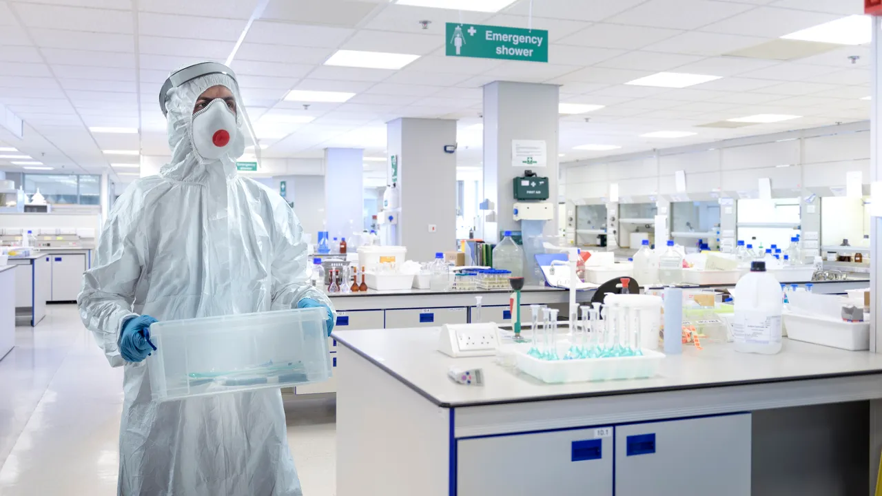 Vaccinul Pfizer/BioNTech a fost autorizat în SUA. Când încep primele vaccinări
