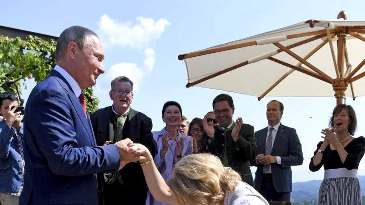 Nu se mai ascunde. Fosta şefă a diplomaţiei Austriei, care a dansat cu Putin la nuntă, spune că s-a mutat în Rusia