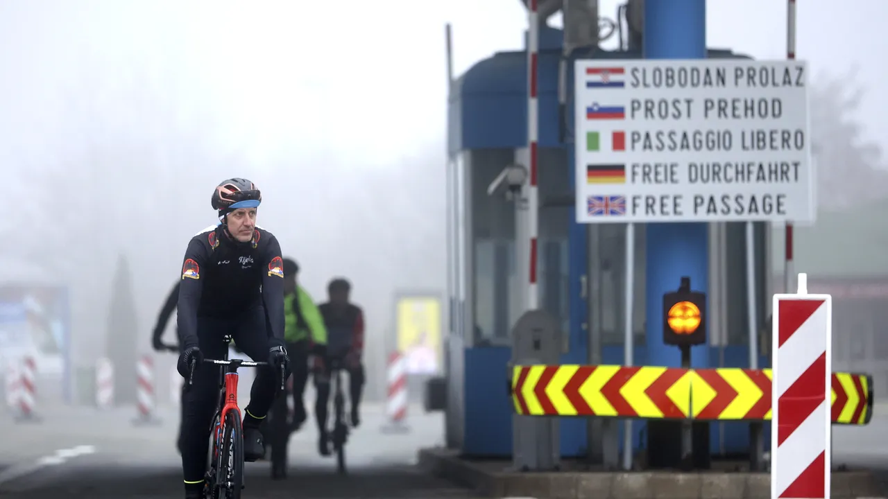 Aderarea României şi Bulgariei în acest an la Schengen, temă de discuţie între premierii celor două ţări