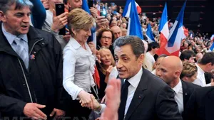 Sarkozy susţine că votul în favoarea extremei drepte necesită un răspuns