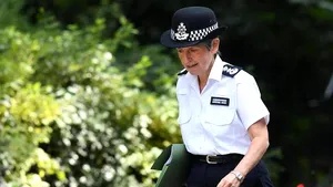 Petrecerile din Downing Street au făcut o victimă: prima femeie-comandant din istoria Scotland Yard a demisionat
