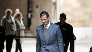 Cumnatul regelui Spaniei, Iñaki Urdangarin, a fost încarcerat luni