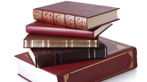 Studiu CE: Unul din cinci adolescenţi şi mulţi adulţi din Europa nu pot citi corect