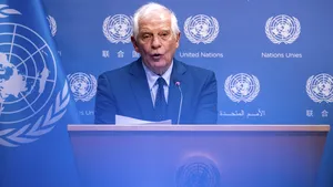 Şeful diplomaţiei UE consideră că armata rusă va fi distrusă dacă foloseşte arme nucleare