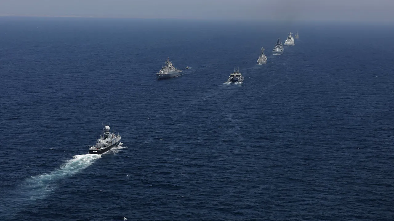 SUA monitorizează atent exerciţiile militare chineze din jurul Taiwanului