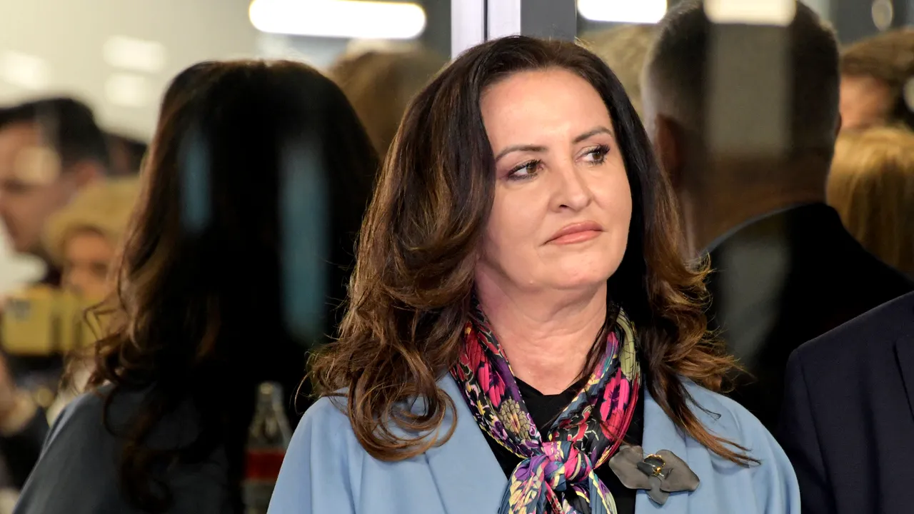 Mesajul ministrului Familiei după accident: Prin mila şi bunătatea Lui Dumnezeu sunt bine