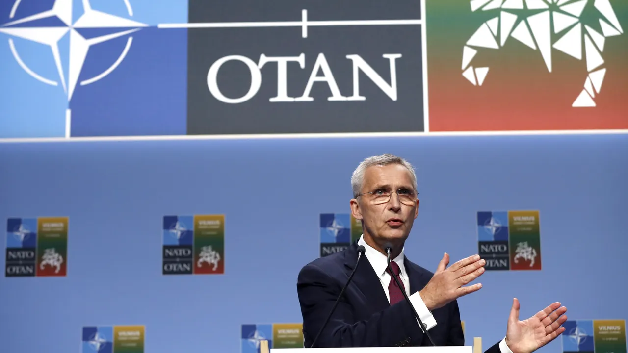 Stoltenberg afirmă că Ucraina va deveni membră a NATO. Aderarea se va produce când aliaţii vor fi de acord şi când Kievul va îndeplini condiţiile