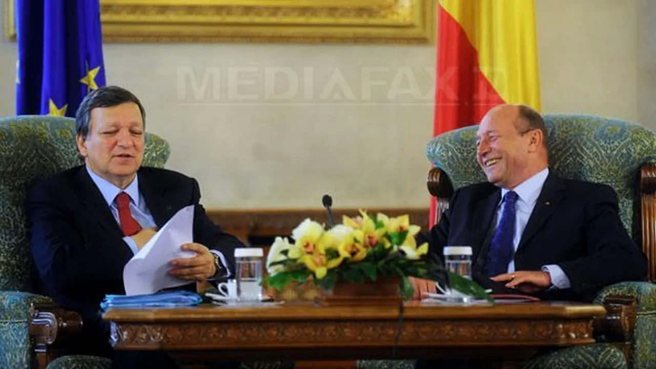 Băsescu a discutat cu Barroso despre realocări de fonduri către proiecte precum reabilitări termice