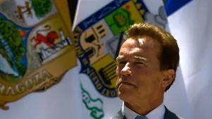 Un influent sindicat californian vrea să îl demită pe Schwarzenegger