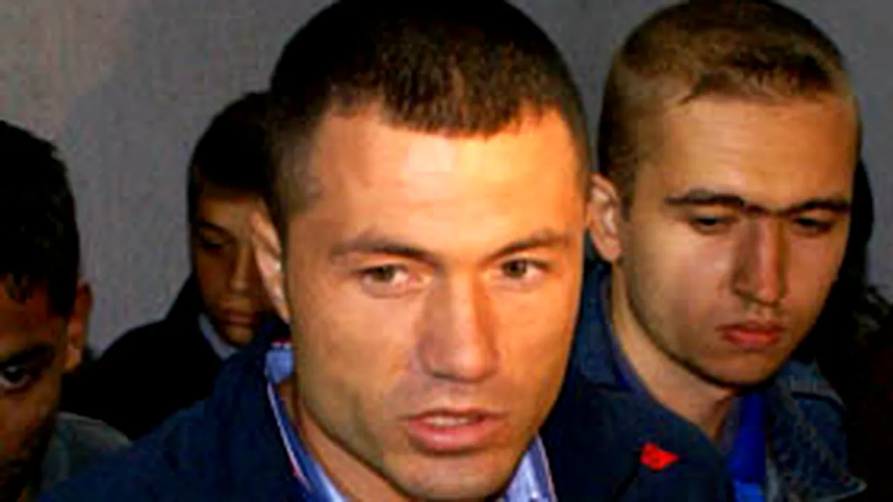 Adrian Ilie împlineşte 34 de ani