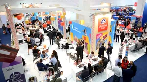 Patronatele, dezamăgite că Ponta nu a avansat un termen ferm pentru emiterea voucherelor de vacanţă