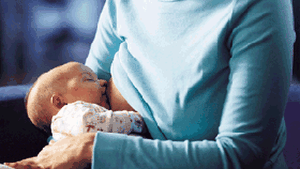 Alăptarea pe termen lung contribuie la dezvoltarea inteligenţei