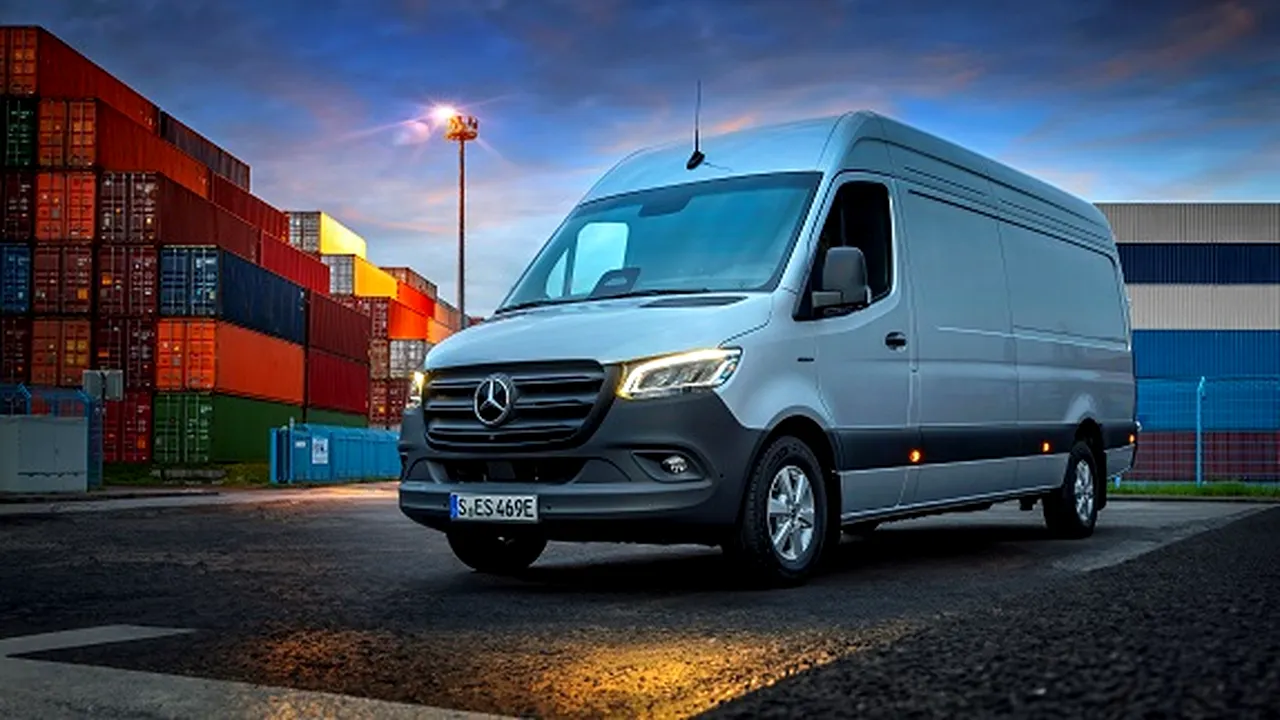 Mercedes-Benz Vans: Decenii de inovaţie şi aniversări