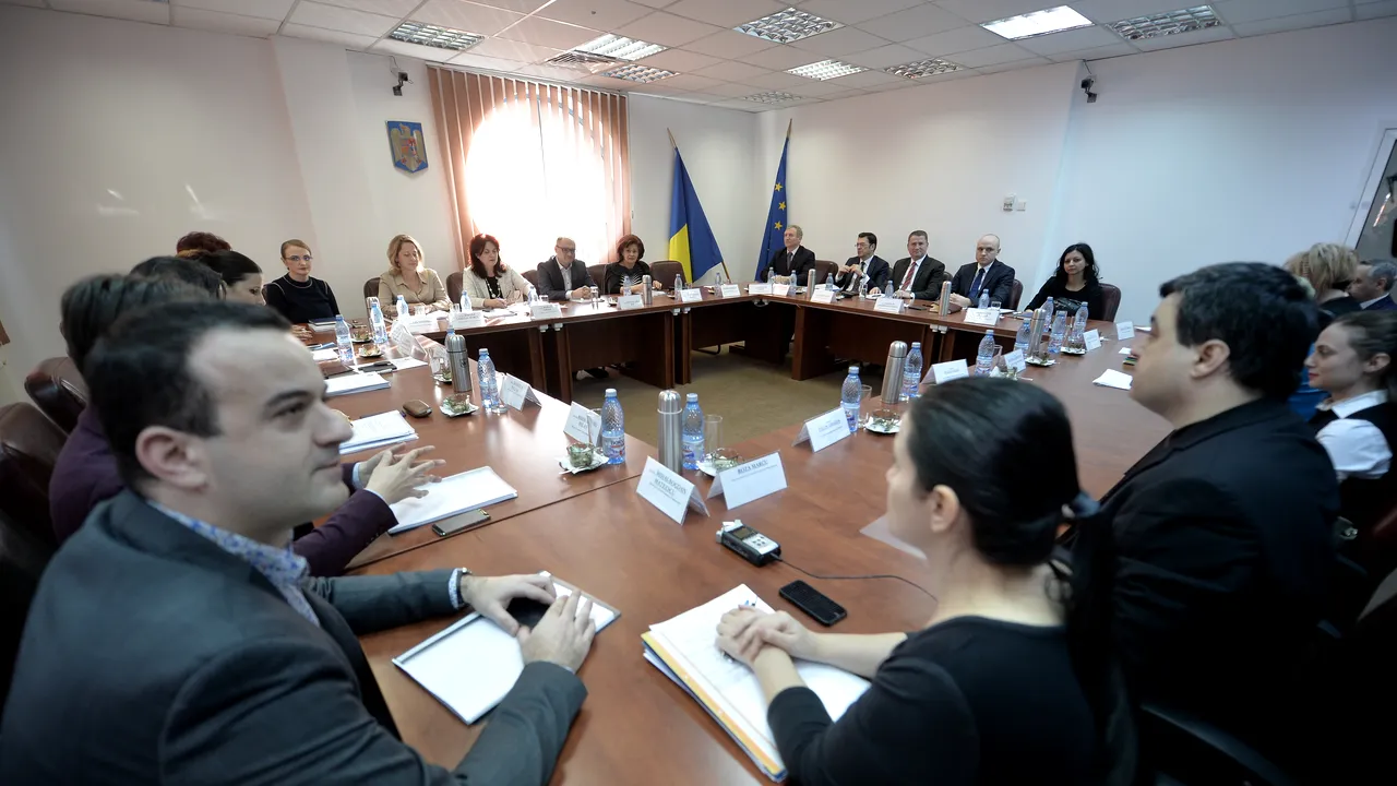 CSM a dat aviz negativ pentru ordonanţele privind graţierea şi modificarea codurilor/ Cristina Tarcea: Nimeni nu contestă utilitatea unui asemenea demers al graţierii, dar trebuie să judecăm raţional