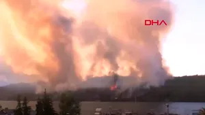 Niciun român aflat în vacanţă în Antalya nu a fost mutat din cauza incendiilor