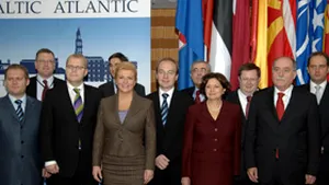 Croaţia, Albania şi Macedoania speră să fie invitate să adere la NATO, la Bucureşti