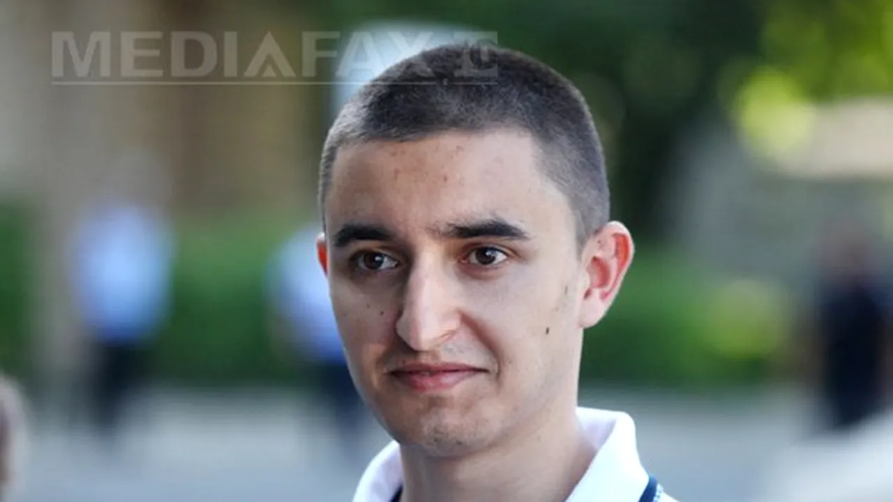 Recompensă de 1.800 de euro pentru unul dintre studenţii care l-au imobilizat pe atacatorul din Iaşi