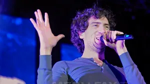 Solistul trupei Snow Patrol s-a antrenat cu echipa Irlandei de Nord, adversara de sâmbătă a României