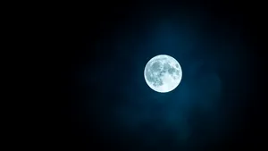 SpaceX amână planurile privind Marte pentru a se concentra pe aselenizarea din 2027
