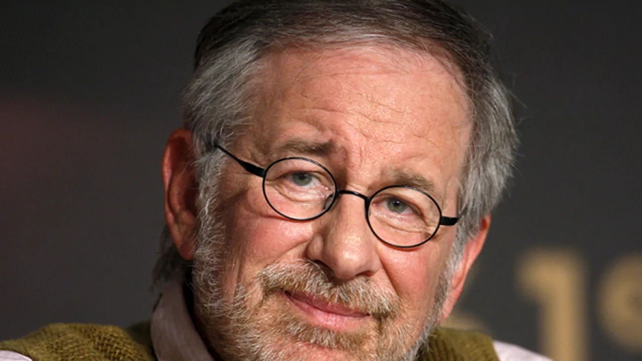 Steven Spielberg începe filmările la 