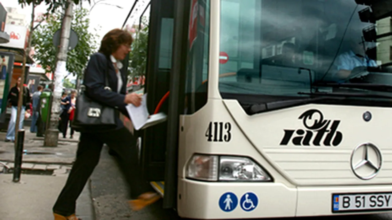 Şofer RATB concediat, după ce a apărut într-o înregistrare lovind un pasager