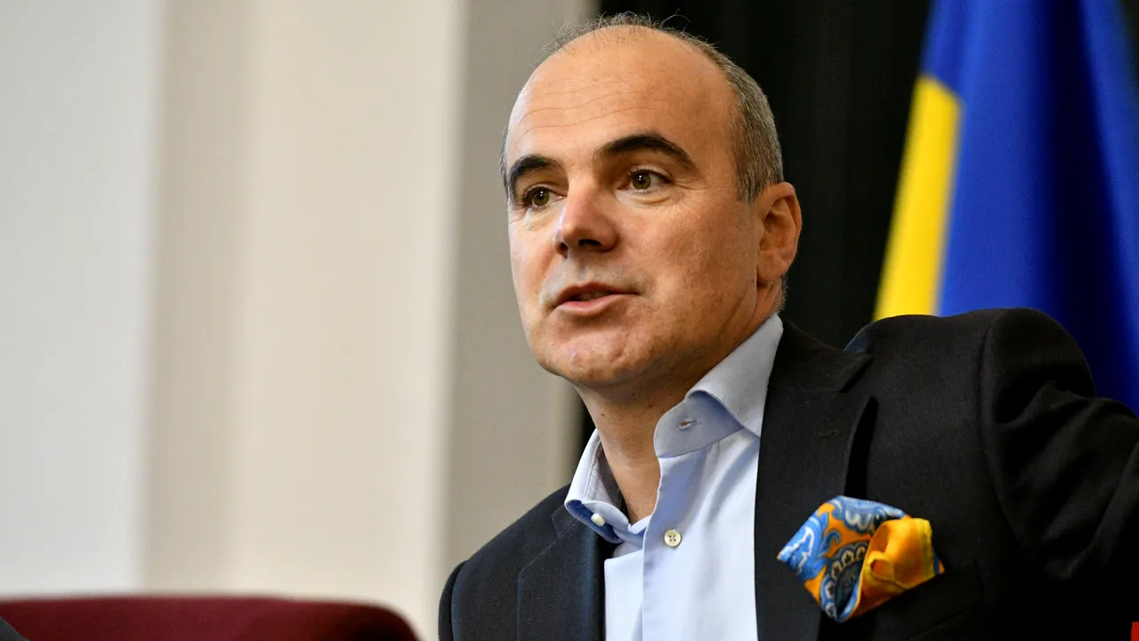 COMENTARIU Crenguţa Nicolae: Oglindă, oglinjoară, cine-i cel mai trădător din ţară