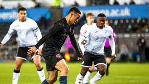 Manchester City s-a calificat în sferturile Cupei Federaţiei, după scorul de 3-1 cu Swansea