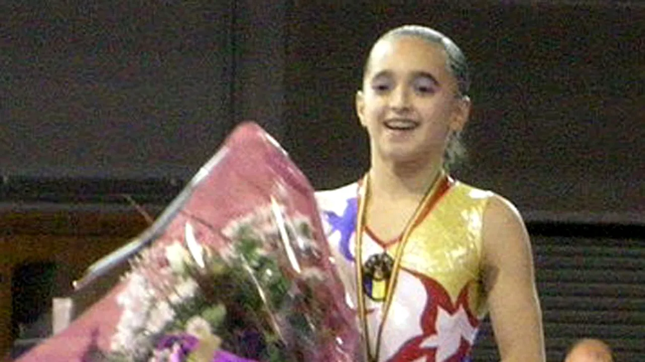 Campionatele Europene de gimnastică: Larisa Iordache - AUR, Cătălina Ponor - ARGINT, în finală la sol