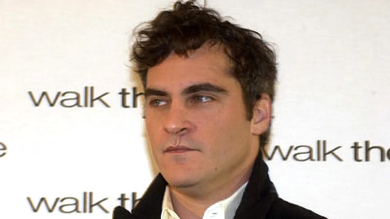 Joaquin Phoenix renunţă la actorie (Video)