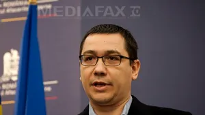 Ponta: Eu sunt cu munca, preşedintele Băsescu este cu băgat strâmbe. Declaraţiile premierului