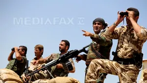 Londra va transporta material militar către forţele kurde din Irak