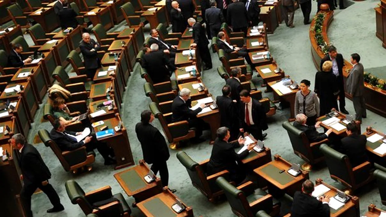 Romanian Senate Adopts Law On Public-Private Partnership, Law On Attorney Profession