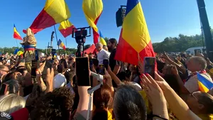 FOTO&VIDEO Călin Georgescu, la Târgul de la Călugăreni, mesaje pentru români: „Să rămâneți stăpâni pe munca voastră”/ „România va renaște”