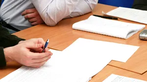 Investitorii străini vor să afle despre regulile comerciale şi corupţie înainte de a veni în România