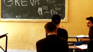 Sindicatele din învăţământ se pregătesc de grevă generală
