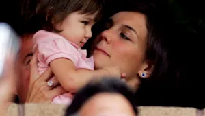 Katie Holmes cheltuie 25.000 de dolari pe lună pentru hainele fiicei ei