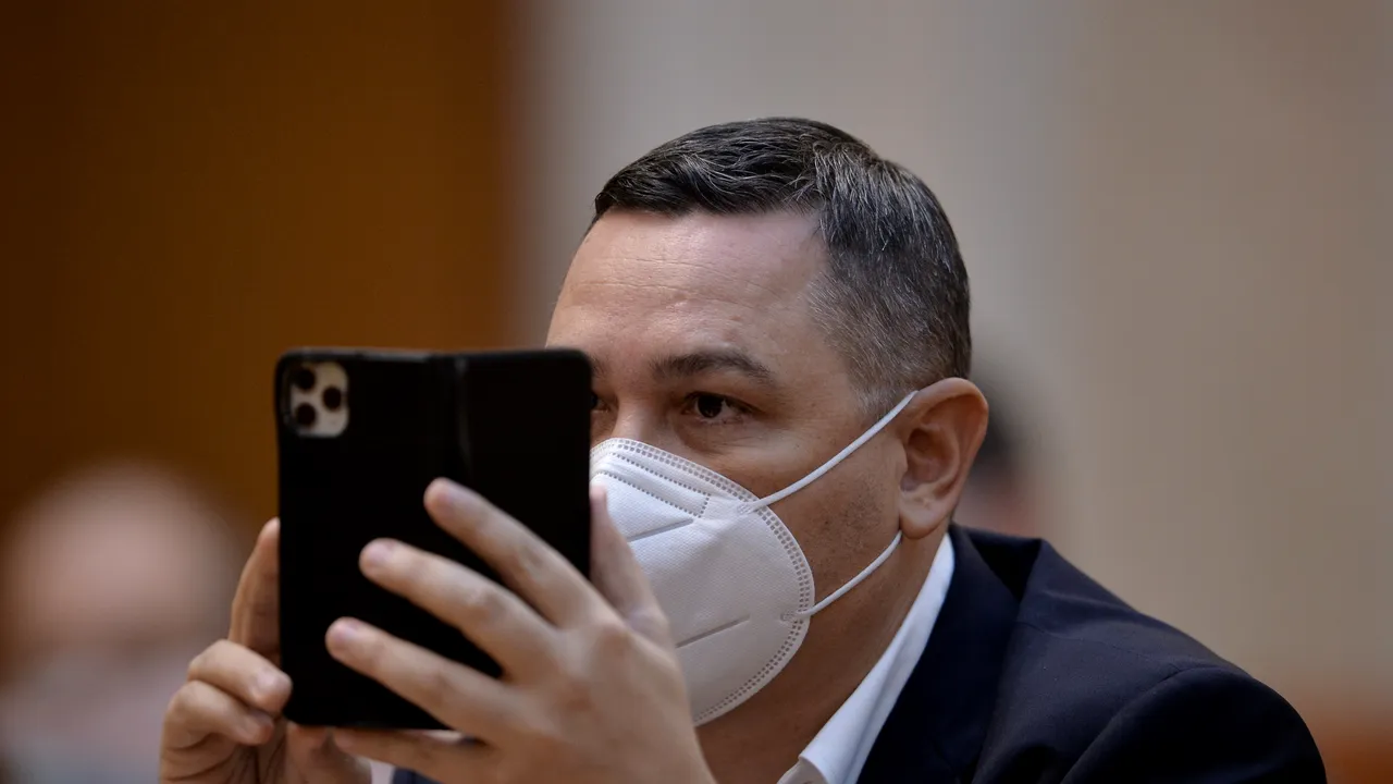 Alegeri parlamentare 2020. Salariul unui parlamentar e de 10 ori mai mare decât salariul minim. Cât câştigă un deputat