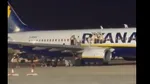 Momente de groază la bordul unui avion Ryanair a luat foc pe aeroportul Palma din Mallorca