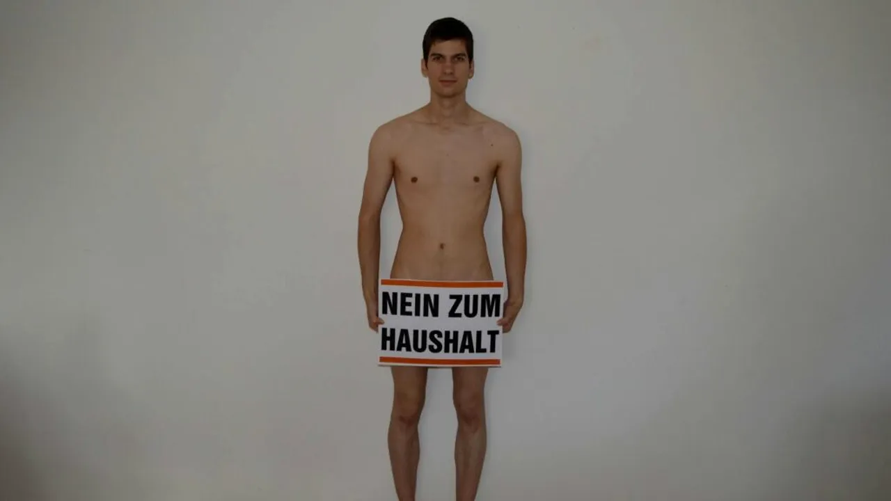 Un politician german propune organizarea unei orgii sexuale în sediul unei primării. 50 de oameni s-au înscris