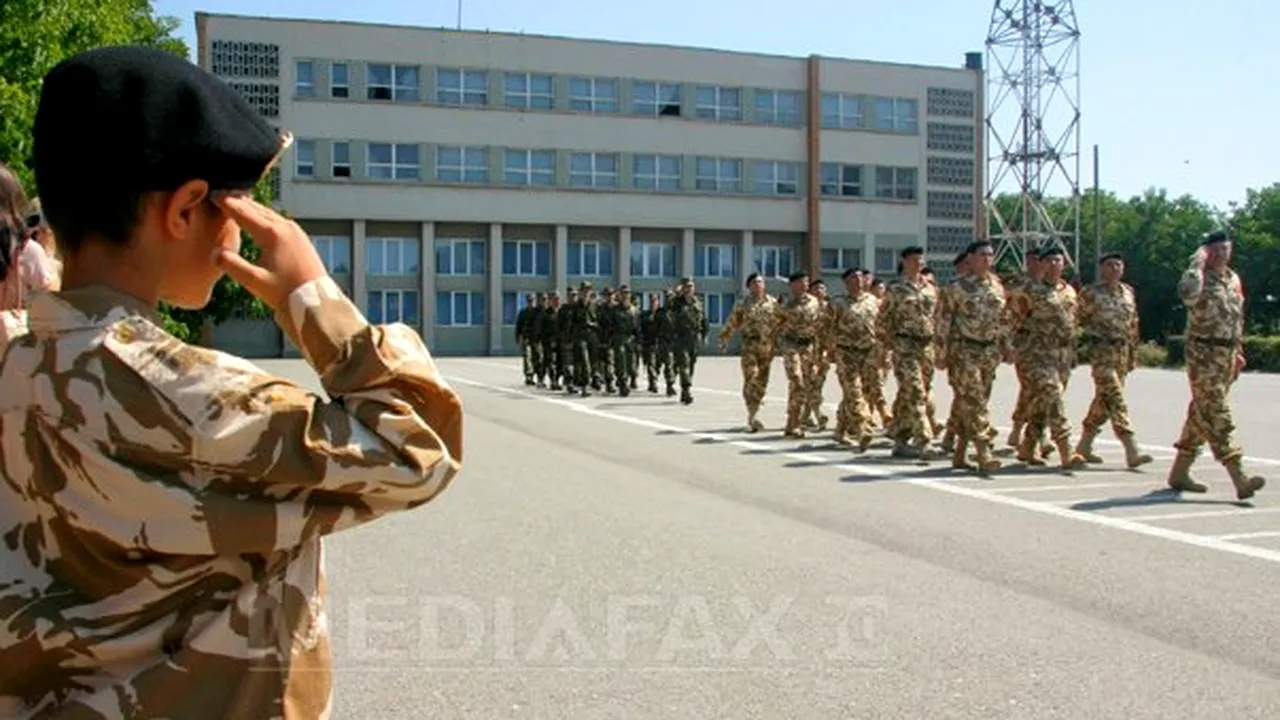 Peste 500 de militari din Timişoara s-au întors din Afganistan. Duşa: 