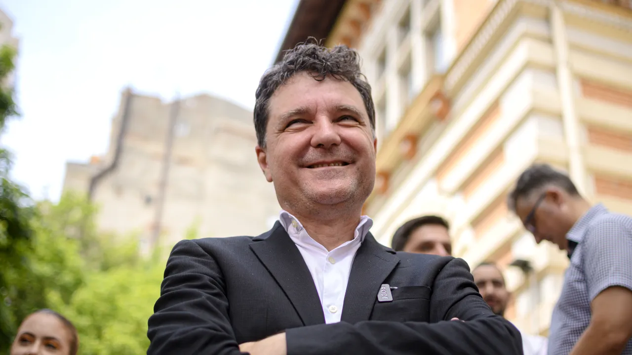 Nicuşor Dan: Am recuperat în instanţă o parte dintre clădirile adiacente Pasajului Macca-Vilacrosse 