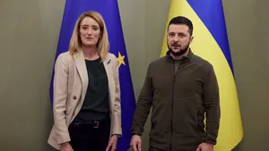 Roberta Metsola: Parlamentul European susţine cererea Ucrainei de a deveni candidat pentru integrarea în UE