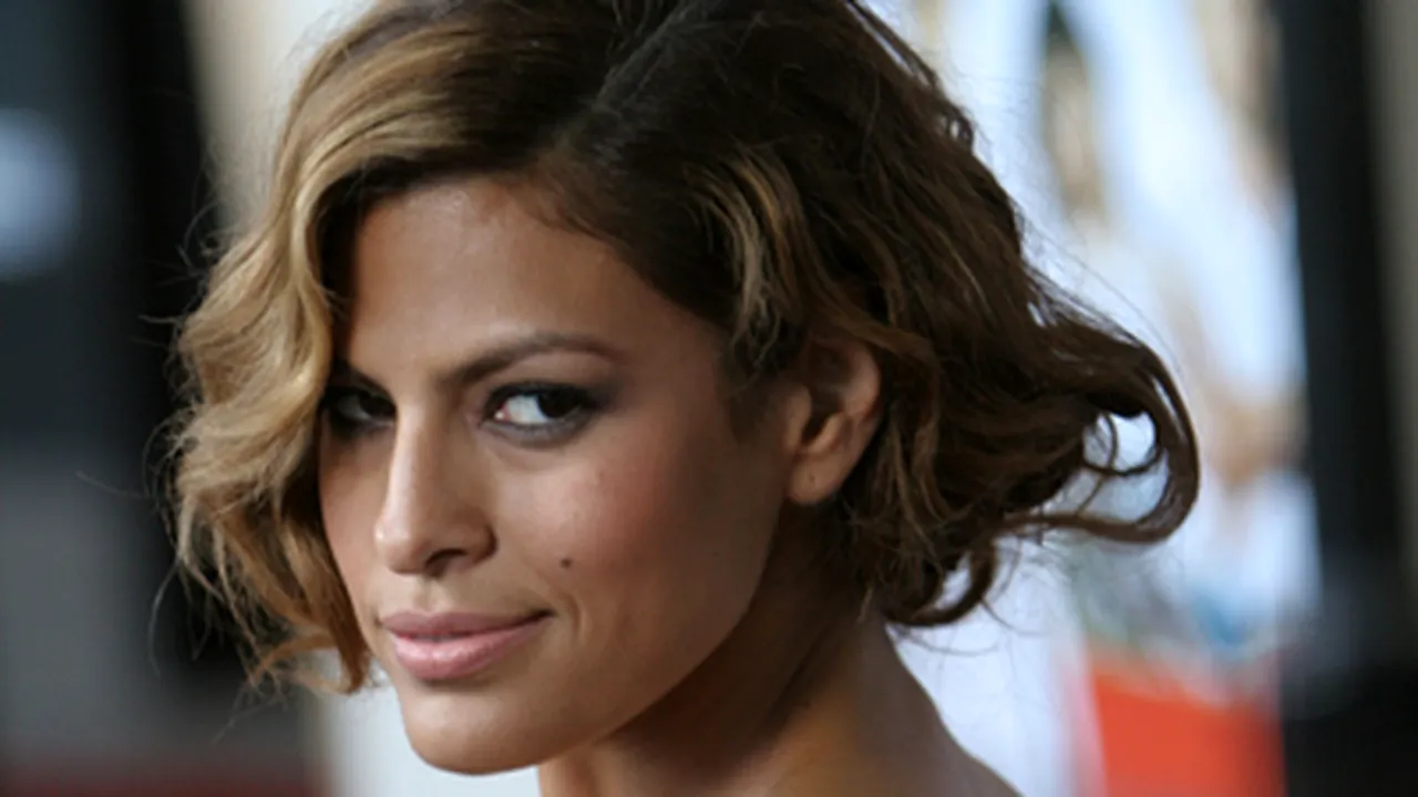 Eva Mendes, cea mai dorită femeie din lume  (Galerie Foto)